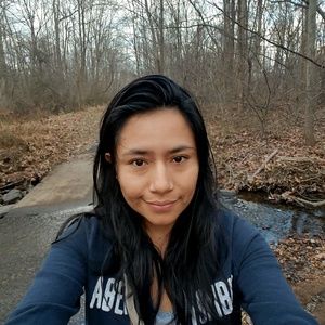 Meet your Posher, Ari